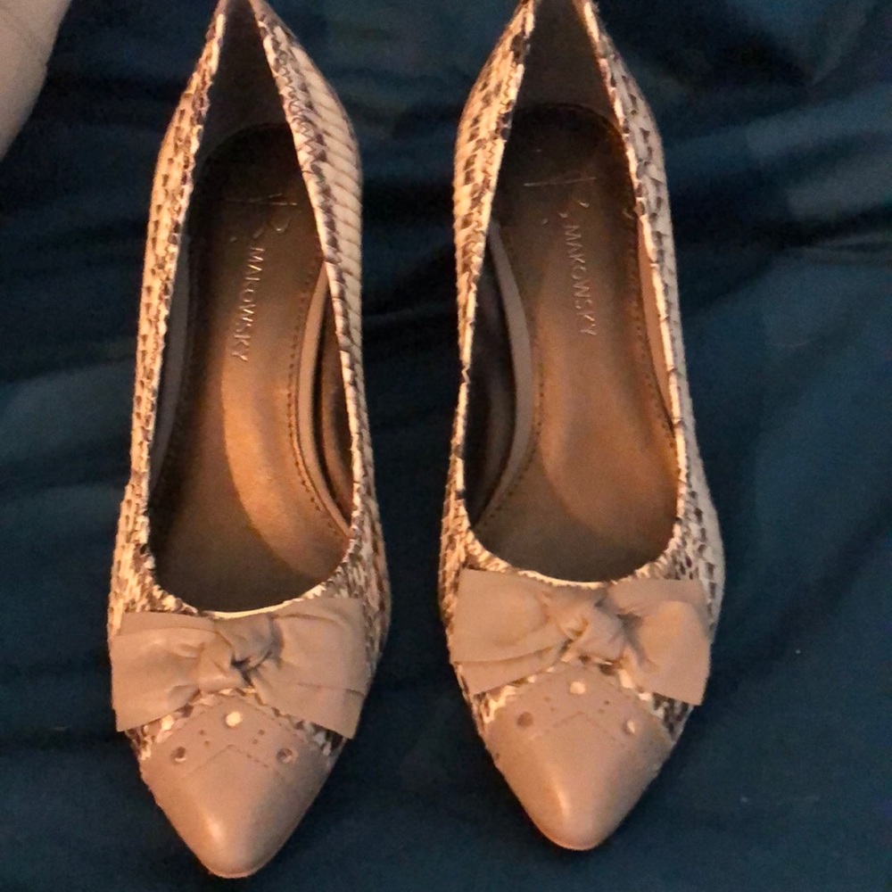 B Makowsky Animal Print Leather Shoes, worn maybe once, size 7 1/2.